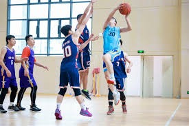 高尔夫美国大师赛：伍兹2024年回归